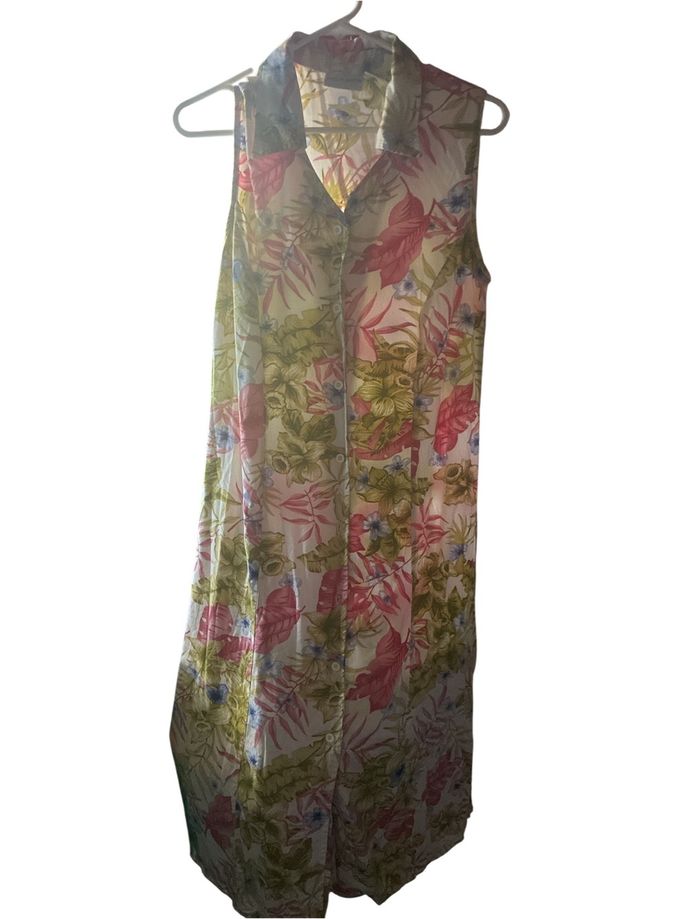 Jacklyn Smith Sleeveless Floral Button-Front Maxi Dress - Pink & Green - Picture 2 of 3